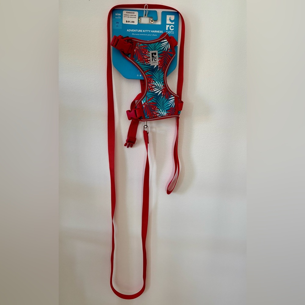 BRAND NEW RC Pets Adventure Kitty Harness - Red and Blue Maldives | M